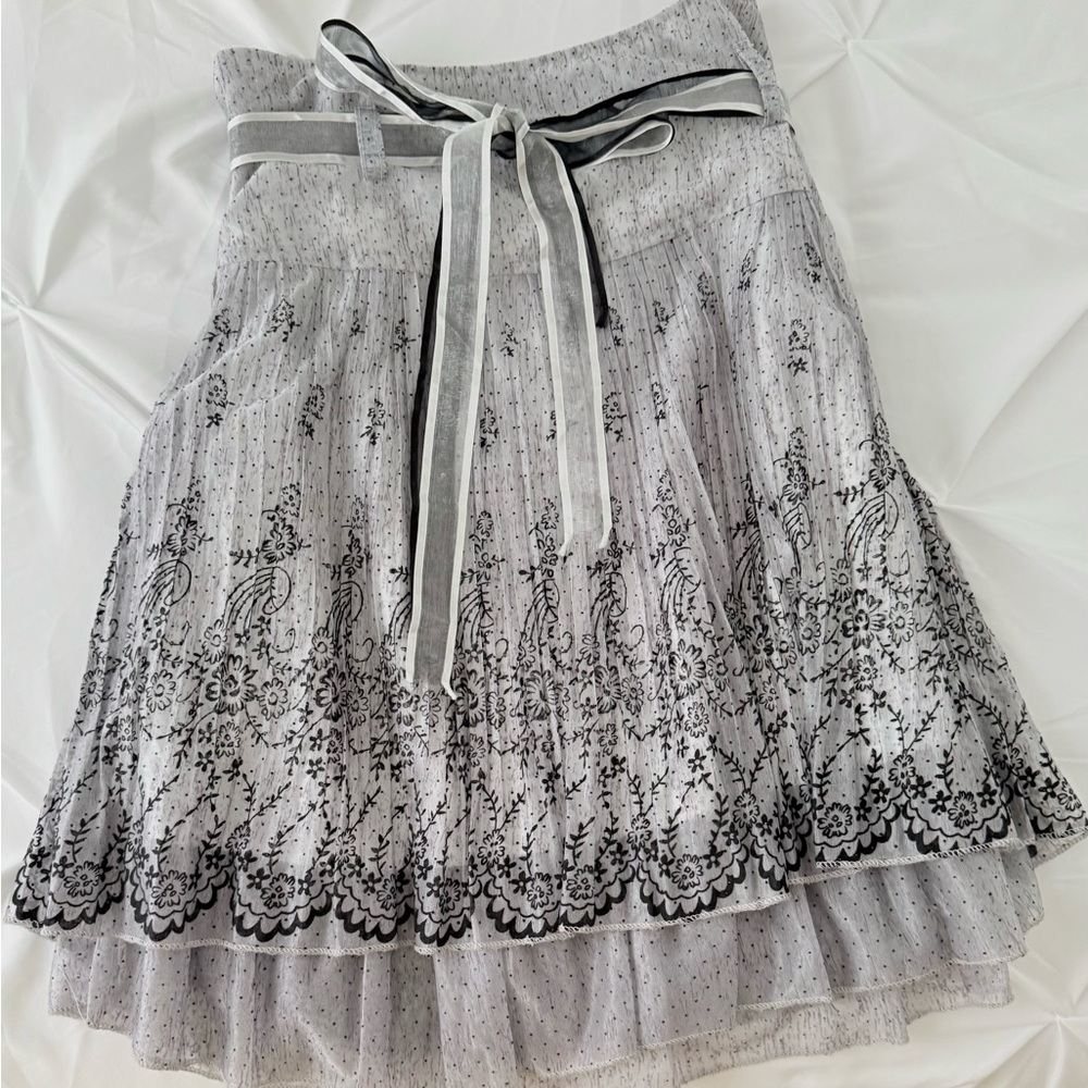 Gray Knee-Length A-Line Skirt with Tie Front